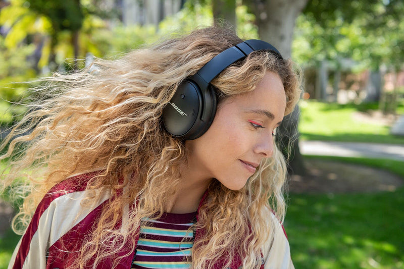 Bose QuietComfort 45 Bluetooth Wireless Noise Cancelling Headphones - Triple Black (Like New)